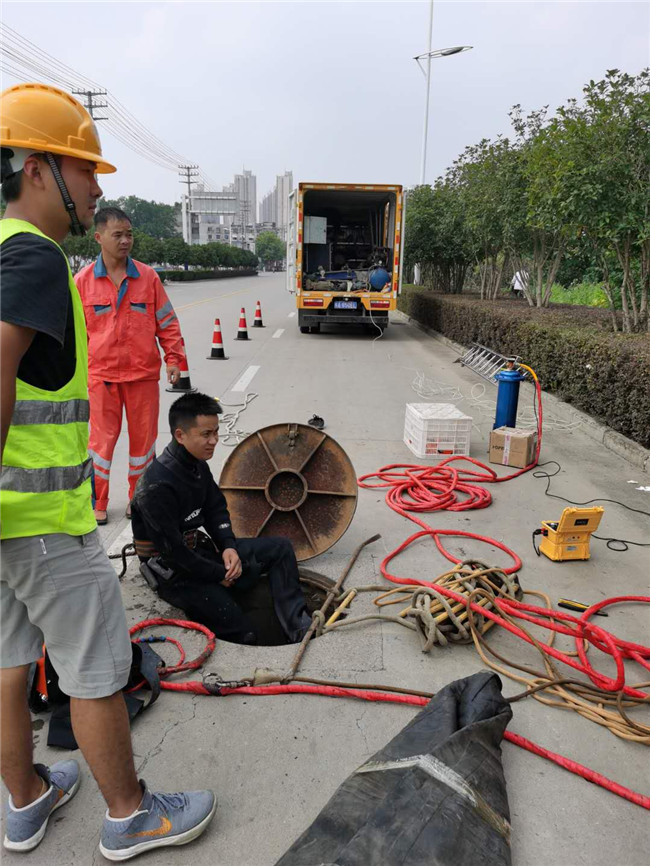扬中翻衬法管道修复技术主要工序