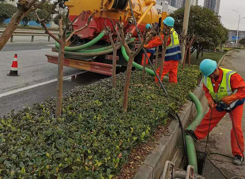 扬中市政管道清淤